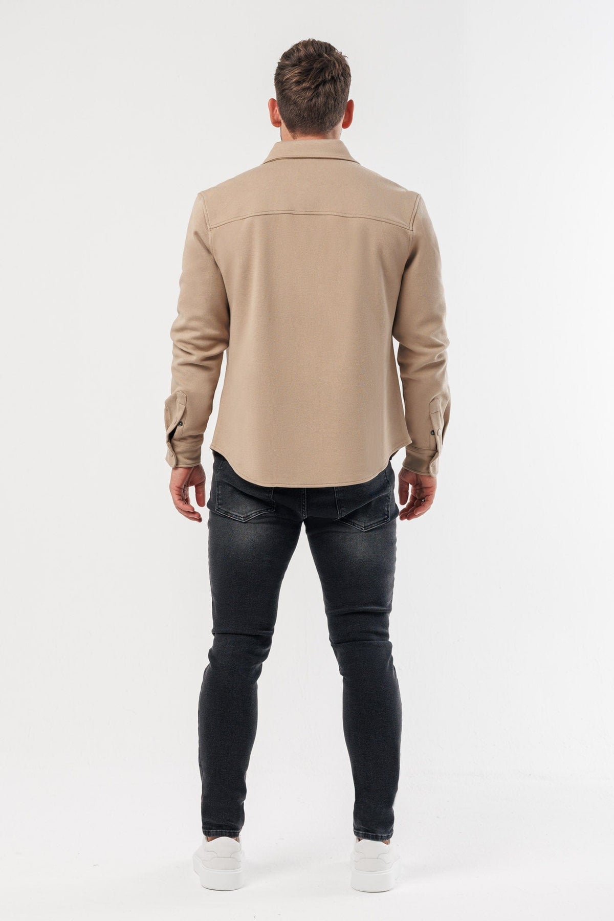 Milano - Sobrecamisa Que Arma El Outfit Completo