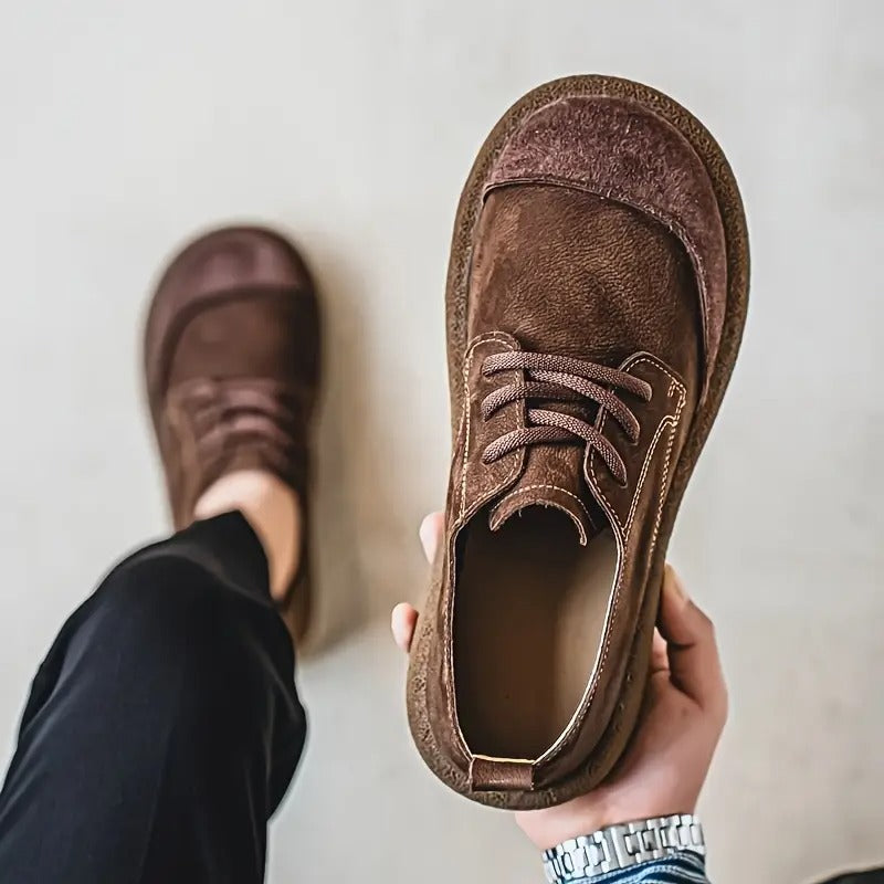Montaro — Elegancia Masculina Con Comodidad Para Todo El Día.