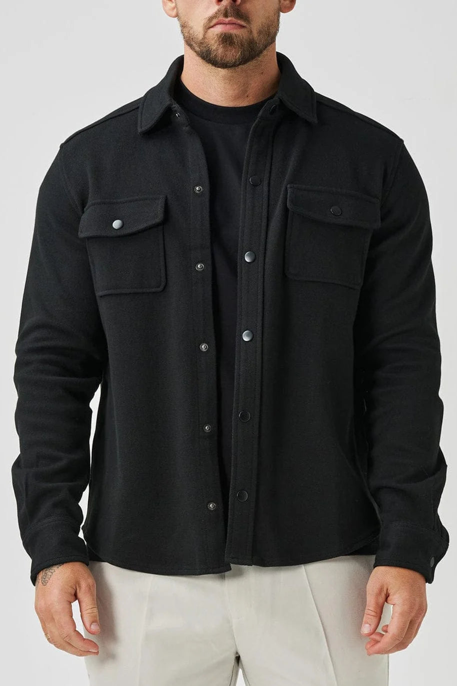 Milano - Sobrecamisa Que Arma El Outfit Completo
