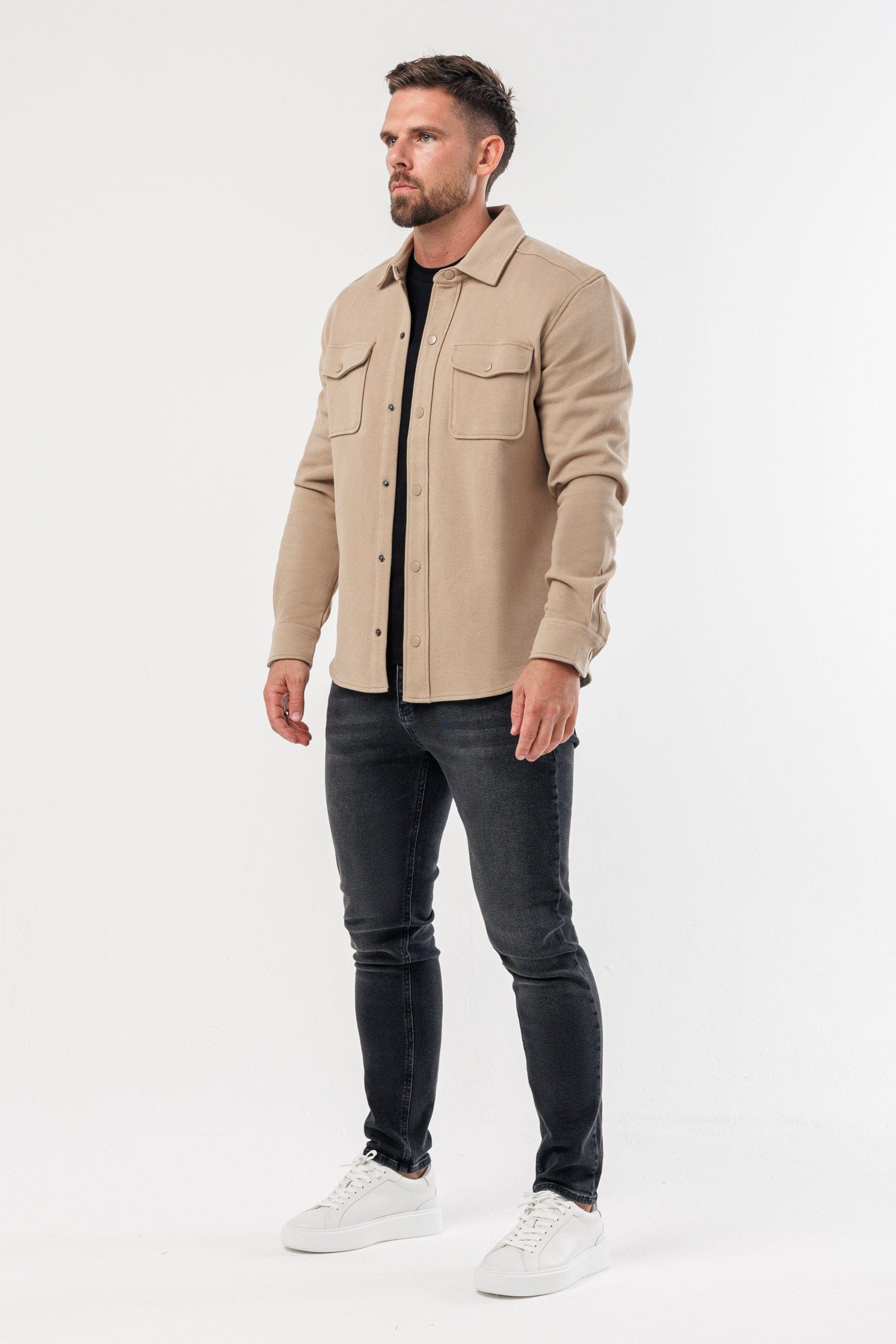 Milano - Sobrecamisa Que Arma El Outfit Completo