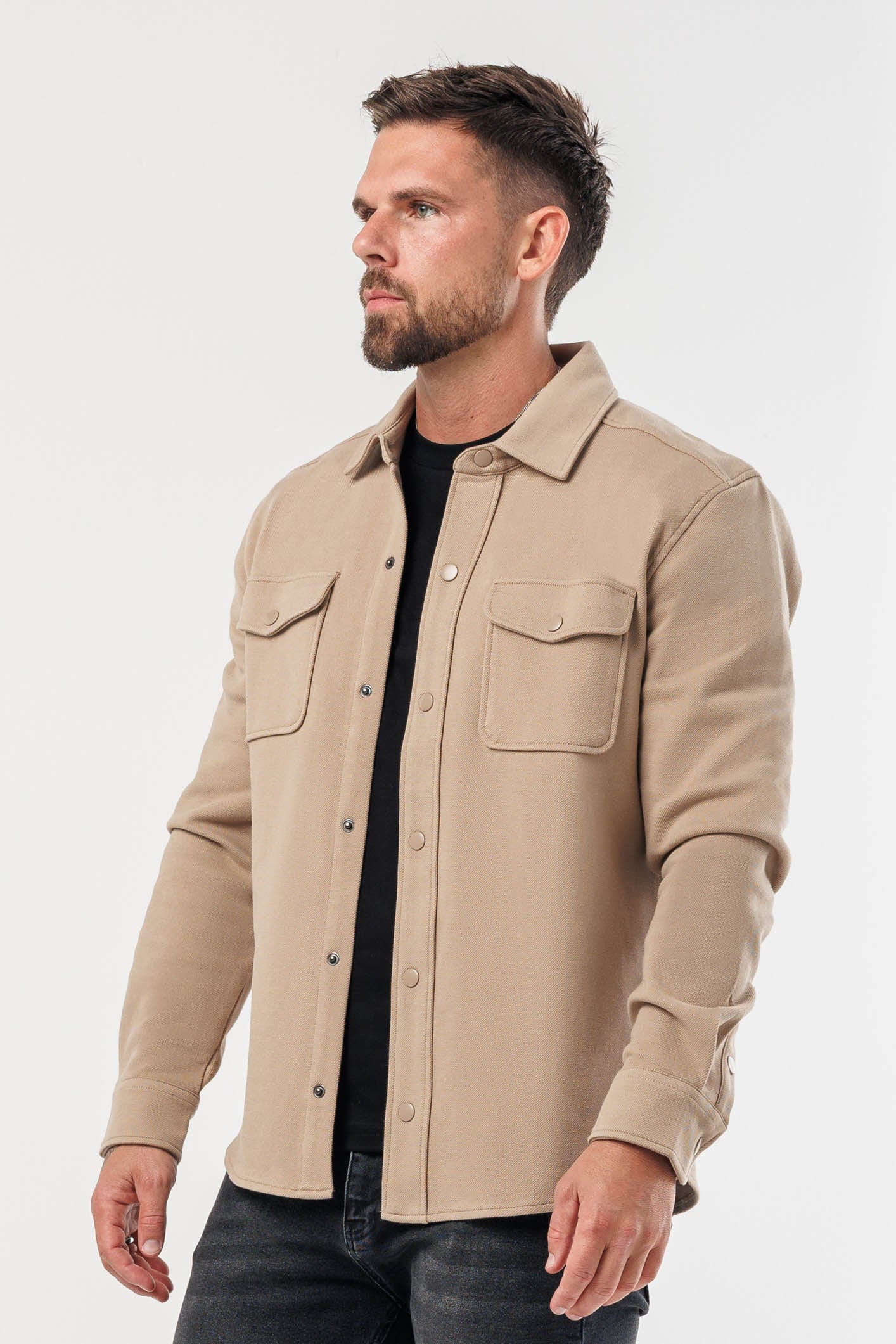 Milano - Sobrecamisa Que Arma El Outfit Completo